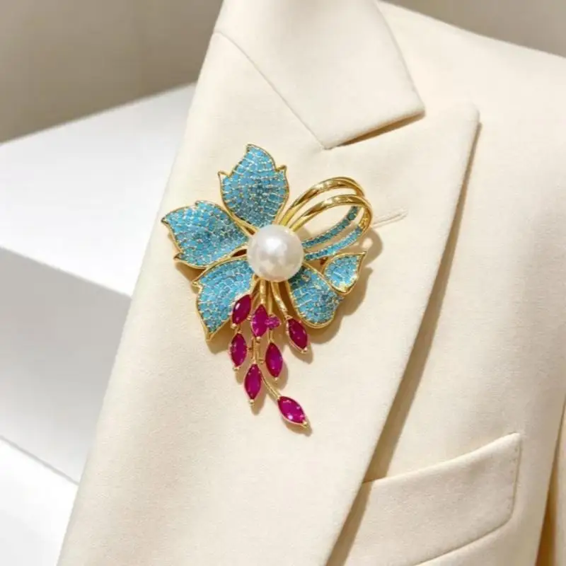 Opulent Rhinestone Brooch Featuring Pearls and Zircon for Wedding Outfits