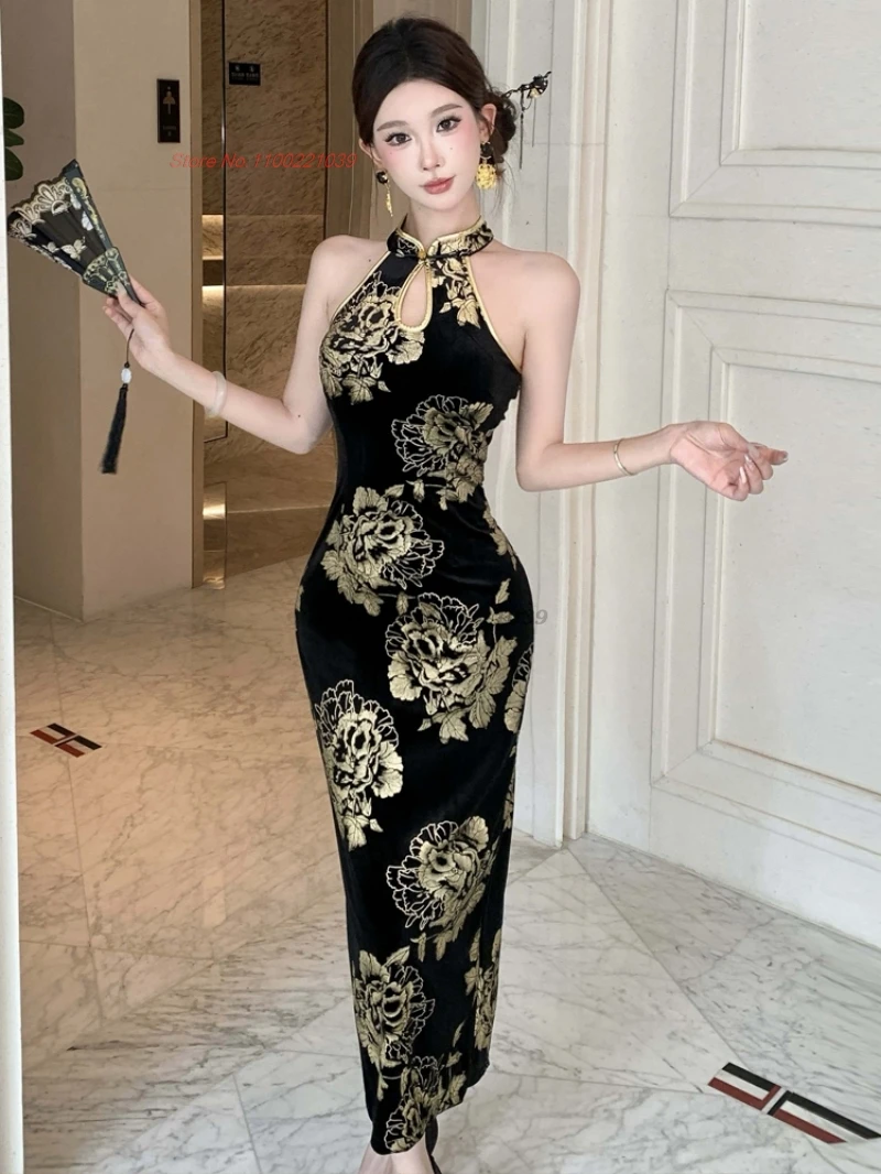

Китайское сексуальное платье 2025 года, улучшенное Cheongsam, национальный цветочный принт, бархатное Ципао без рукавов, ретро, вечернее платье для ночного клуба, банкета