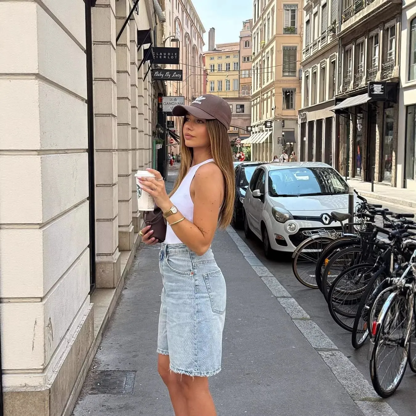 Women's High Waist Distressed Vintage Loose Fit Cotton Knee Length Patchwork Streetwear Denim Shorts with Frayed Hem and Light