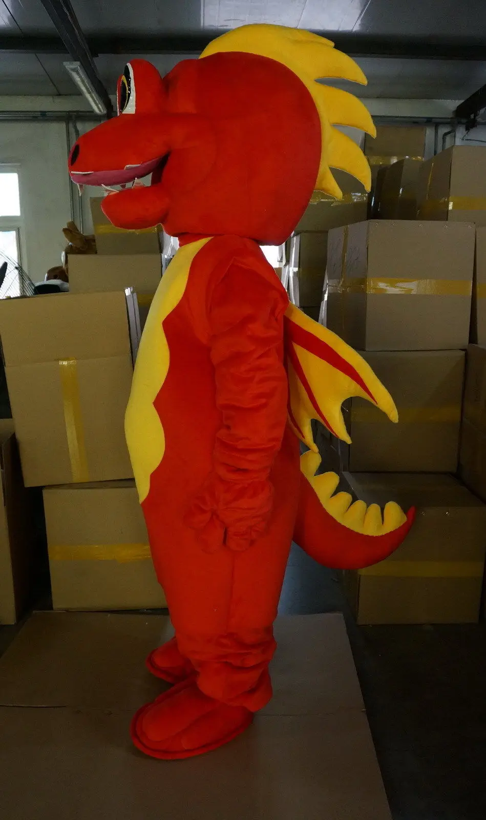 Costume de mascotte de dessin animé de paupières de dragon de mouche rouge en mousse pour adultes, robe de paupières de Noël, mascotte d'Halloween, offre spéciale, nouveau