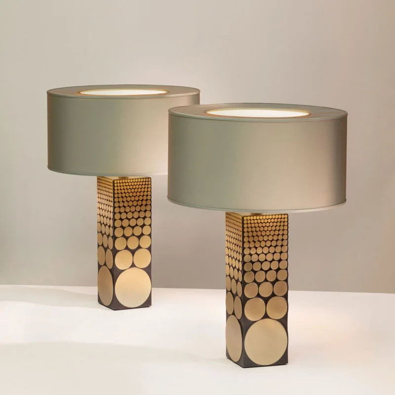 

Modern simple light luxury artist model room living room bedroom bedside lamp hotel sales department