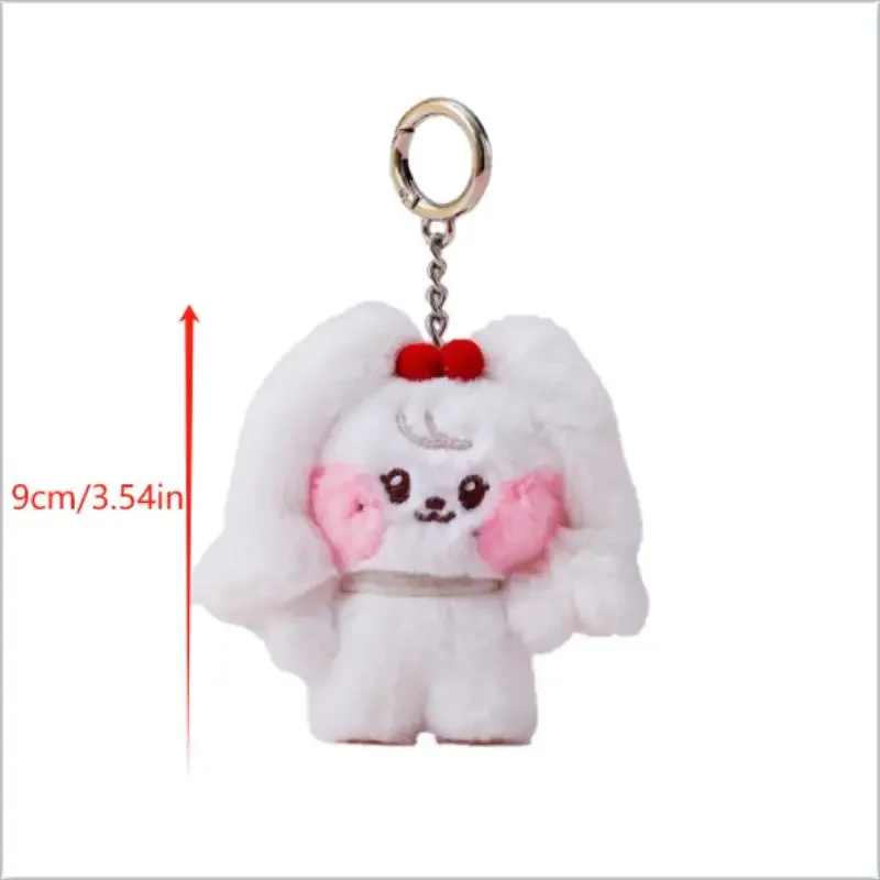 Adorable Plush Doll Keychain of K-pop Girl Group, Bag Charm, Backpack Decoration, Cute Stuffed Toy, Ideal Gift