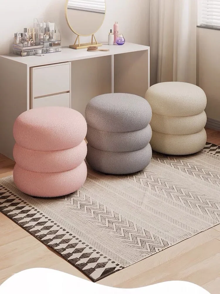 

1PC Cute Creative Imitation Lamb Wool Fabric Funny Stools Round Ottoman Modern Makeup stool Wooden Shoes-changing Footrest