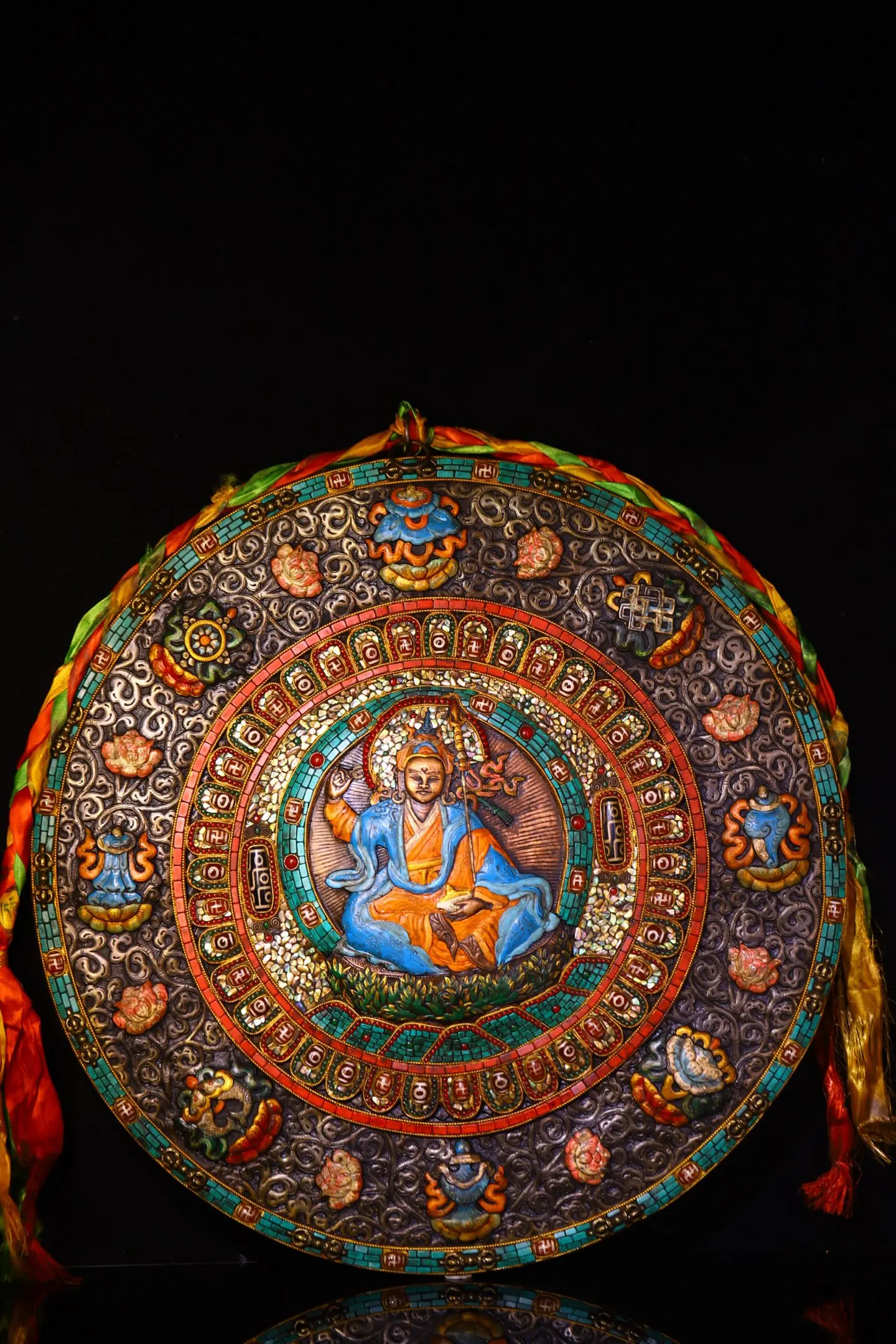 

21"Old Tiantie Painted Mosaic Gem gZi Beads Turquoise Padmasambhava Seated Buddha Thangka hanging panel Worship Hall Town house