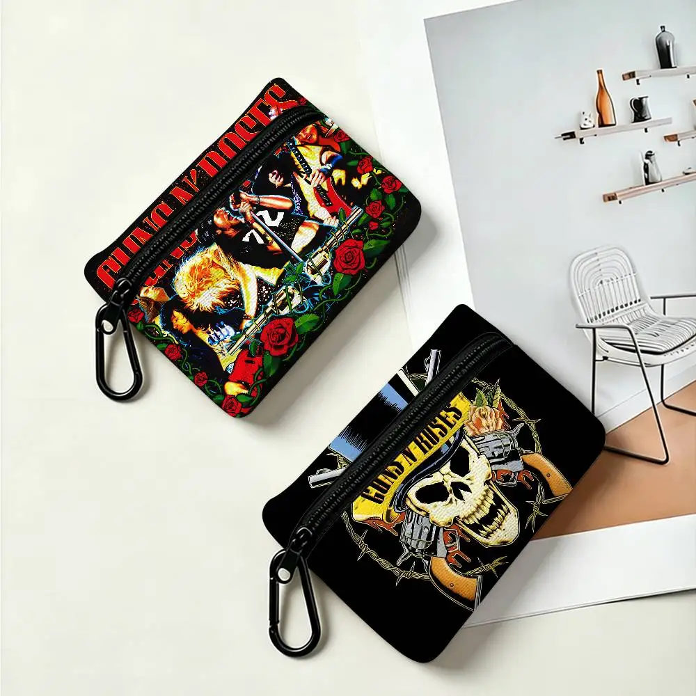 Guns n'roses band retro Wear-resistant Oxford Cloth Coin Purse Portable Backpack Hanging Card Storage Bag
