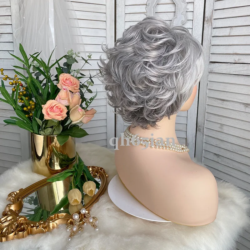 Fashion Ladies Wigs Women's Short Silver Grey Natural Hair Layered Curly Wig