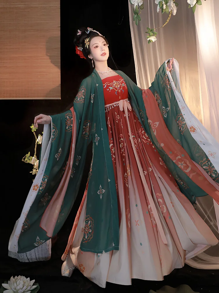 Trailing Dress Traditional Chinese Women\'s Hanfu Clothing Stage Outfit Cosplay Stage Wear Costume Empress Suit