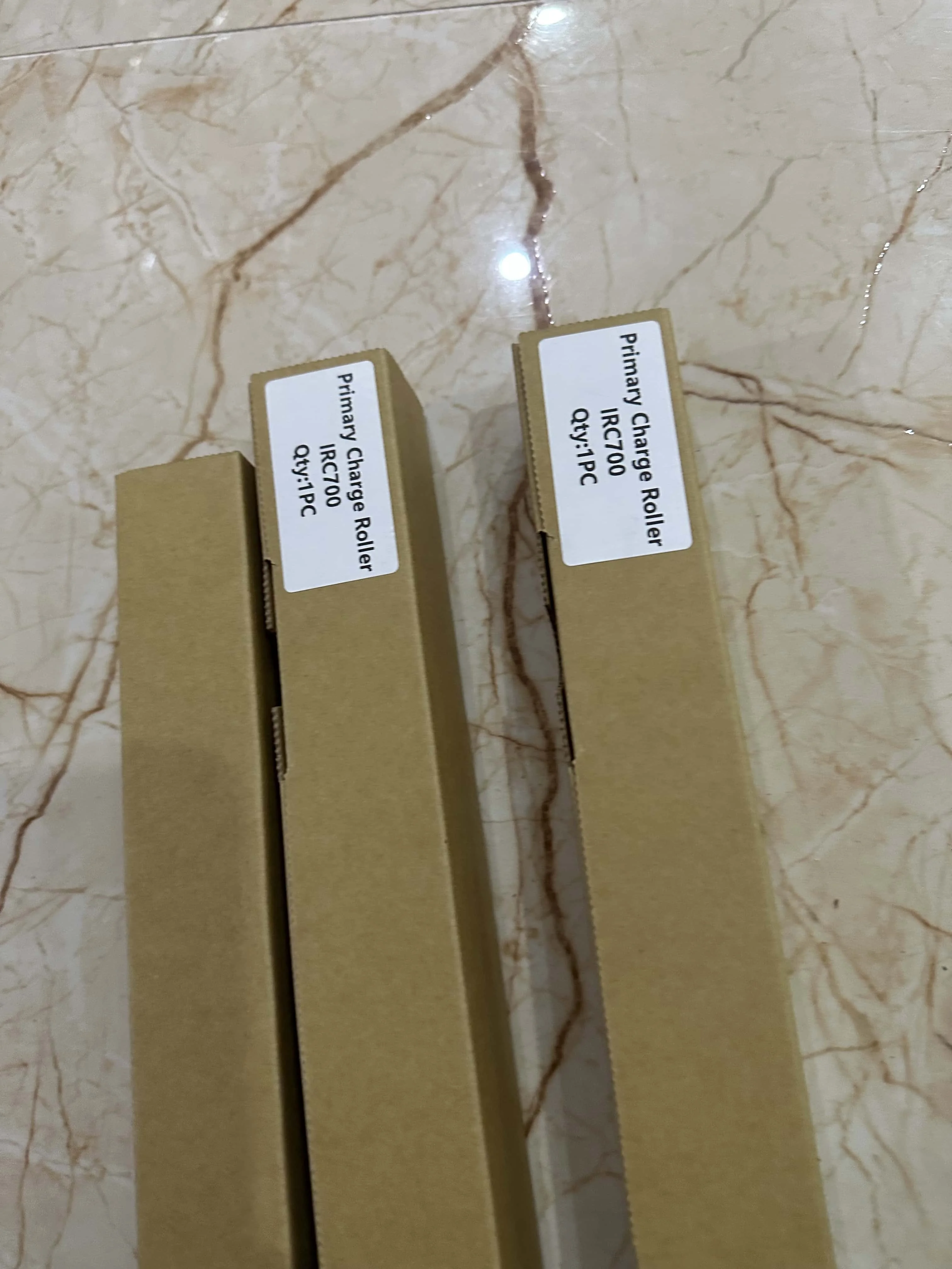 

3 шт. зарядный ролик PCR для Canon imagePRESS c60 c600 c700 c800 c650 c750 c850 c660 c710 c810 c910 основной зарядный ролик