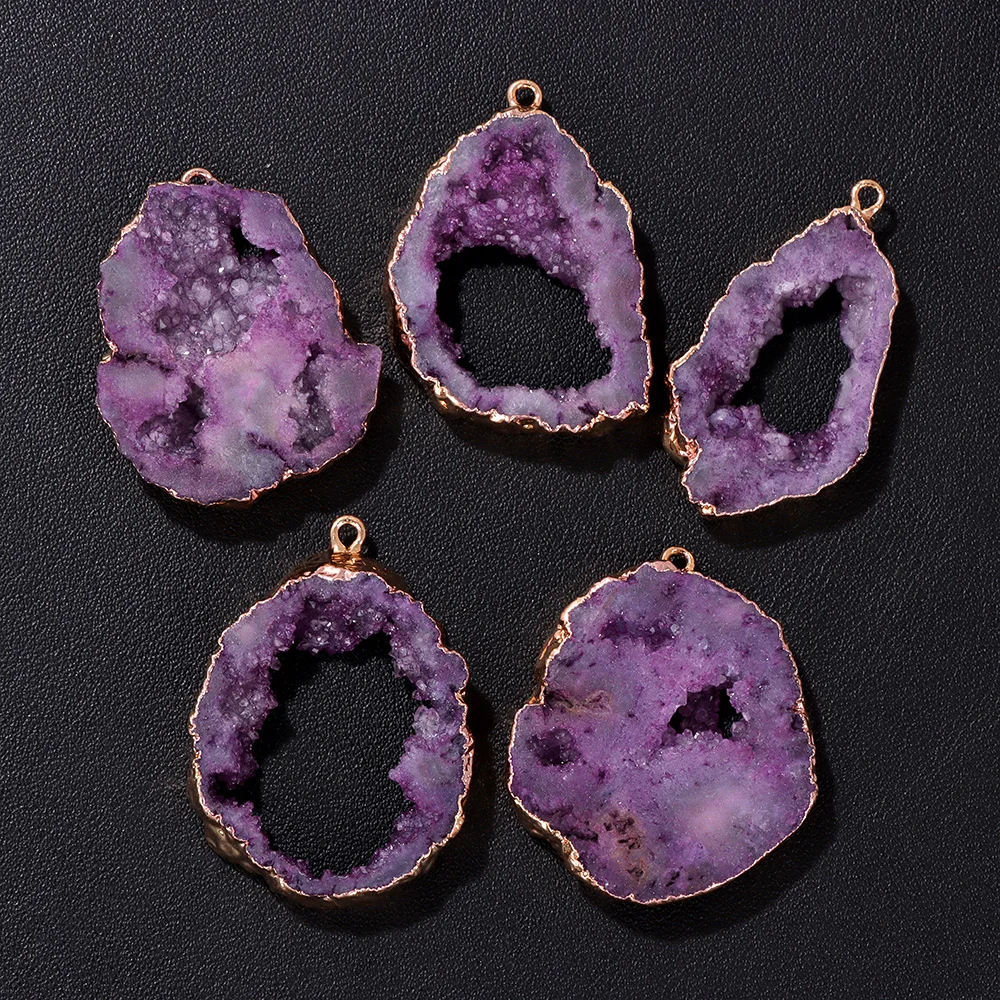1 Uds. Colgante de geoda de cuarzo Natural colorido forma Irregular Color dorado plateado ágata rebanada colgantes para joyería collar DIY