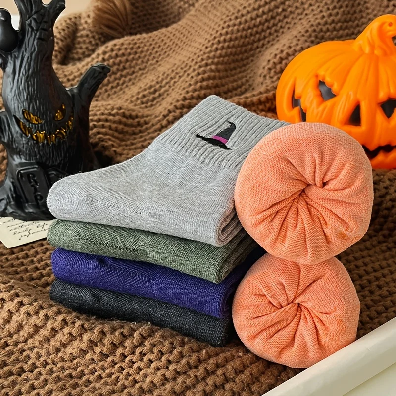 5 Pairs of Randomly Assorted New Embroidered Halloween Socks, Thickened for Autumn and Winter, Warm and Quirky, Unisex Mid-Calf Socks