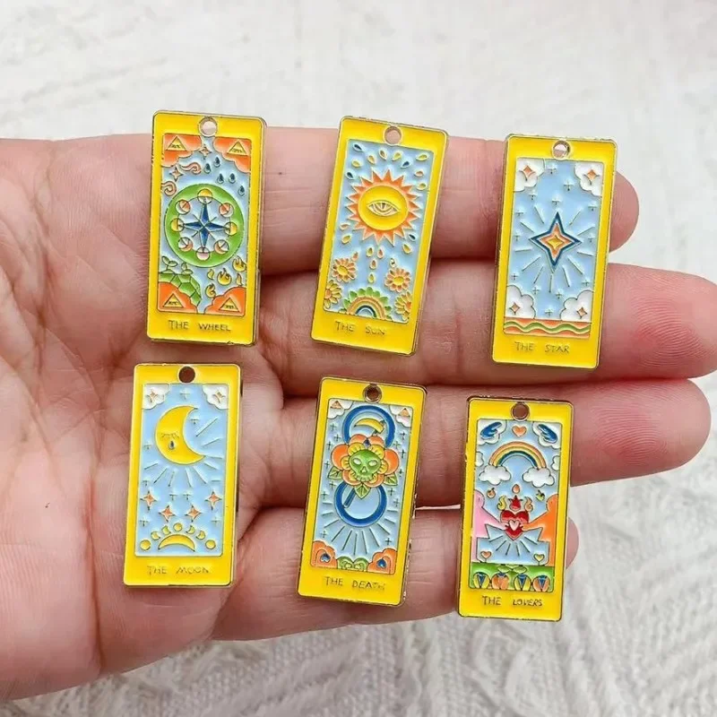 Tarot Charme para Fazer Jóias, Sol, Lua, Arco-íris, Bússola, Colar Esmalte, Pingente, Suprimentos DIY, Pulseira, Acessórios Artesanais, 10Pcs