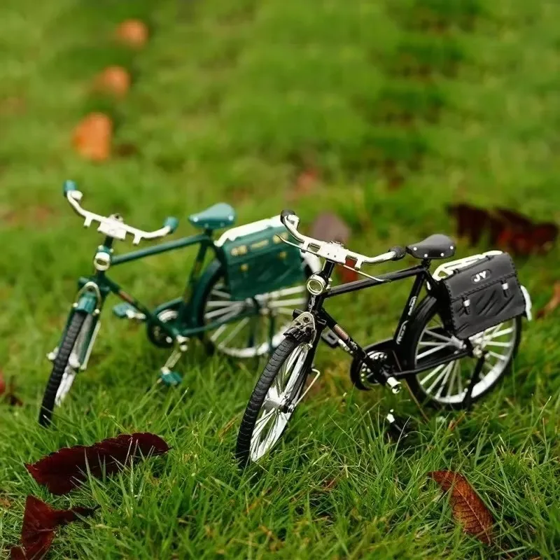 2025 Mini modèle de vélo en alliage moulé sous pression en métal 1:10 vélo rétro à l'ancienne adulte Simulation Collection cadeaux décoration de la maison