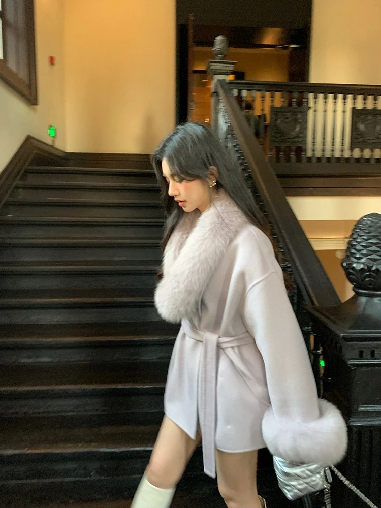 المرأة سميكة الدافئة الكشمير الفراء الطبيعي معطف الصوف ريال فوكس الفراء سترة صوفية 2025 جديد فاخر الخريف الشتاء الملابس الإناث