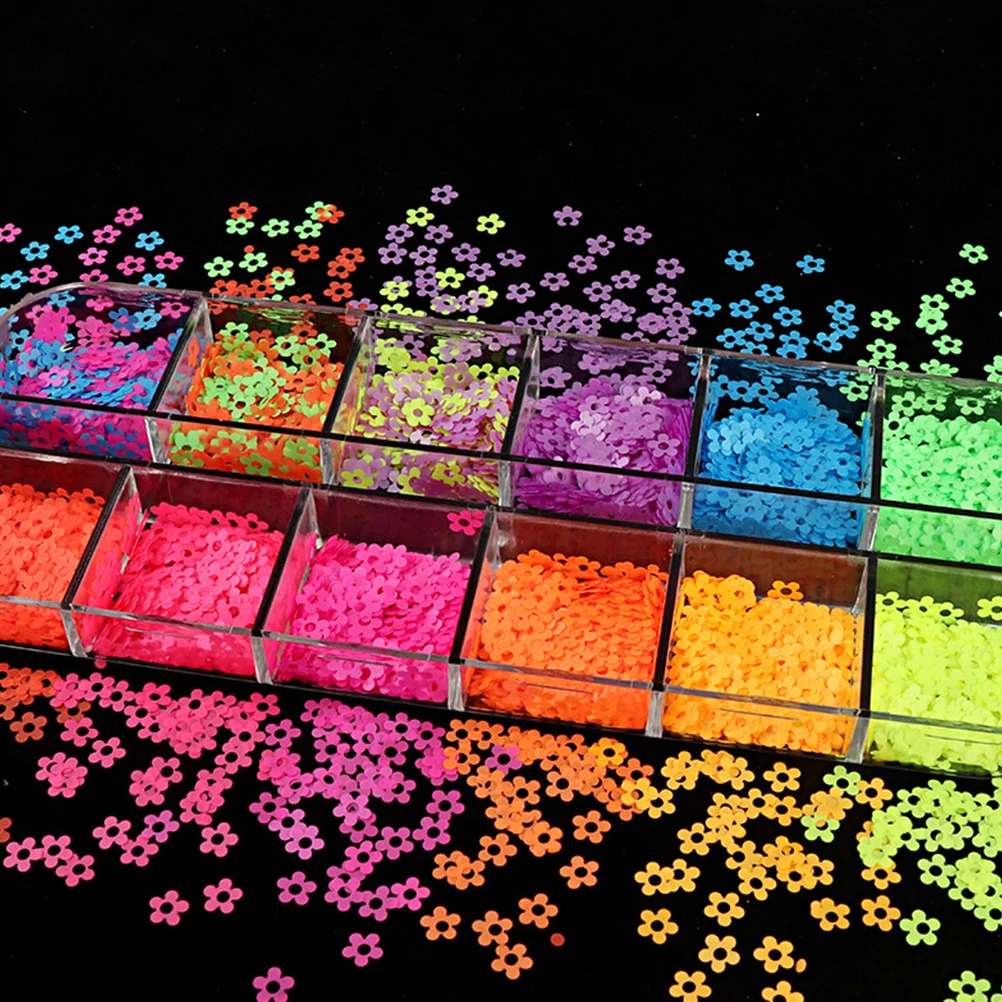 

DIY Manicure Glitter Nail Art Sequins Confetti Decor Exquisite Patterns Bright Shiny Colors Natural Artificial