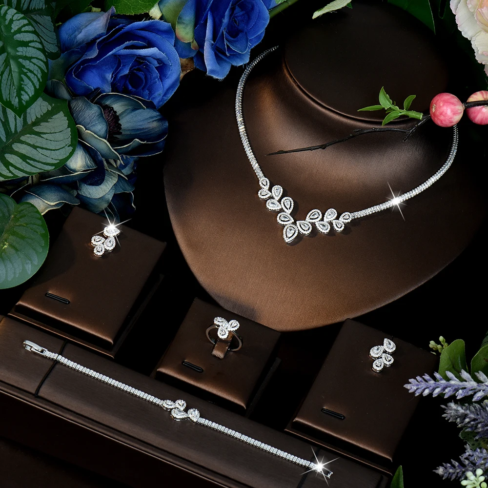 

HIBRIDE Heartbeat Light Luxury Daily Cute 4-Piece Necklace Earring Bracelet Women's Jewelry Wedding Bridal Travel Gift S-1235