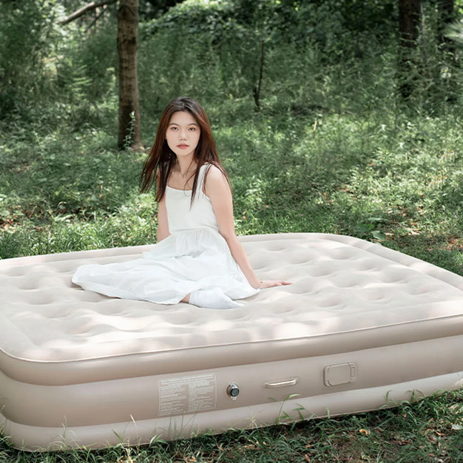 

Air Mattress with Detachable Built-in Pump, Double Person Air Bed with 2 Pillows, Inflatable Mattress for Camping, Guests & Home