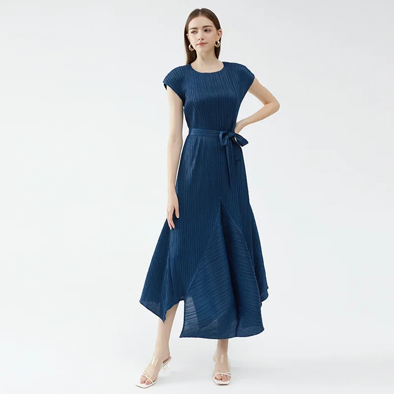 

Blue Pleated Dresses Women 2024 Summer Round Neck Casual Clothes Large Swing Bud Long Dress Stitching Short Sleeve Black Fashion