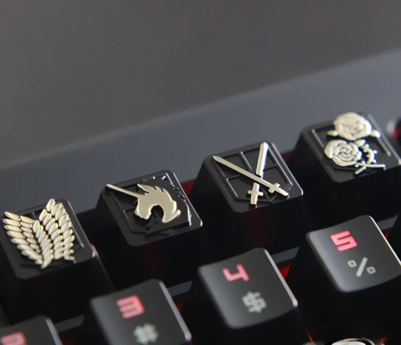 Ataque em Titan Asas da Liberdade Defend Rose Metal 3D Personalizado Anime Keycaps