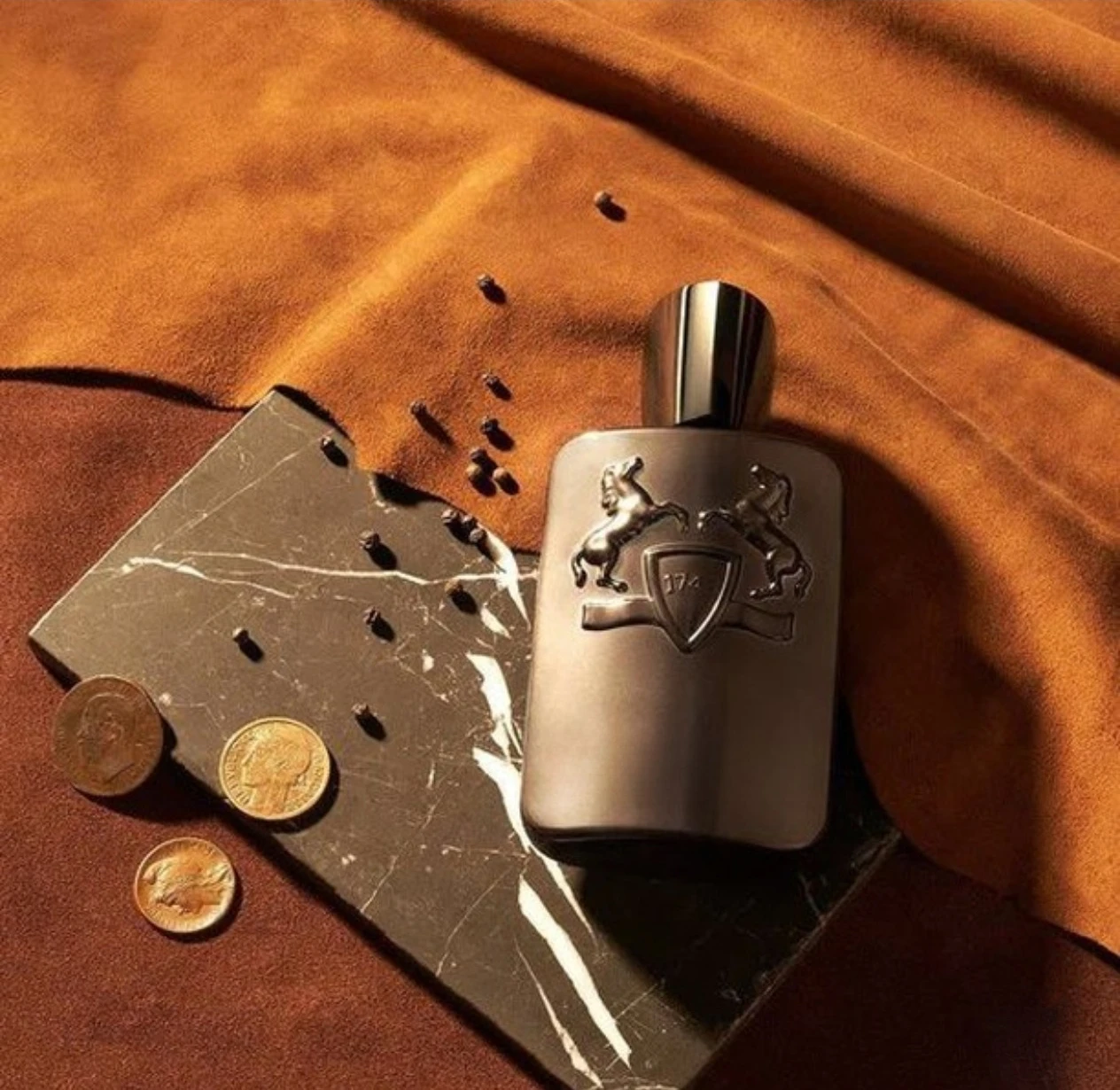 Large-Capacity Perfumes Attractive Patchouli Jasmine Fougere High-grade Fragrance Unisex Perfumes Sweet Luxurious Men Cologne view 3