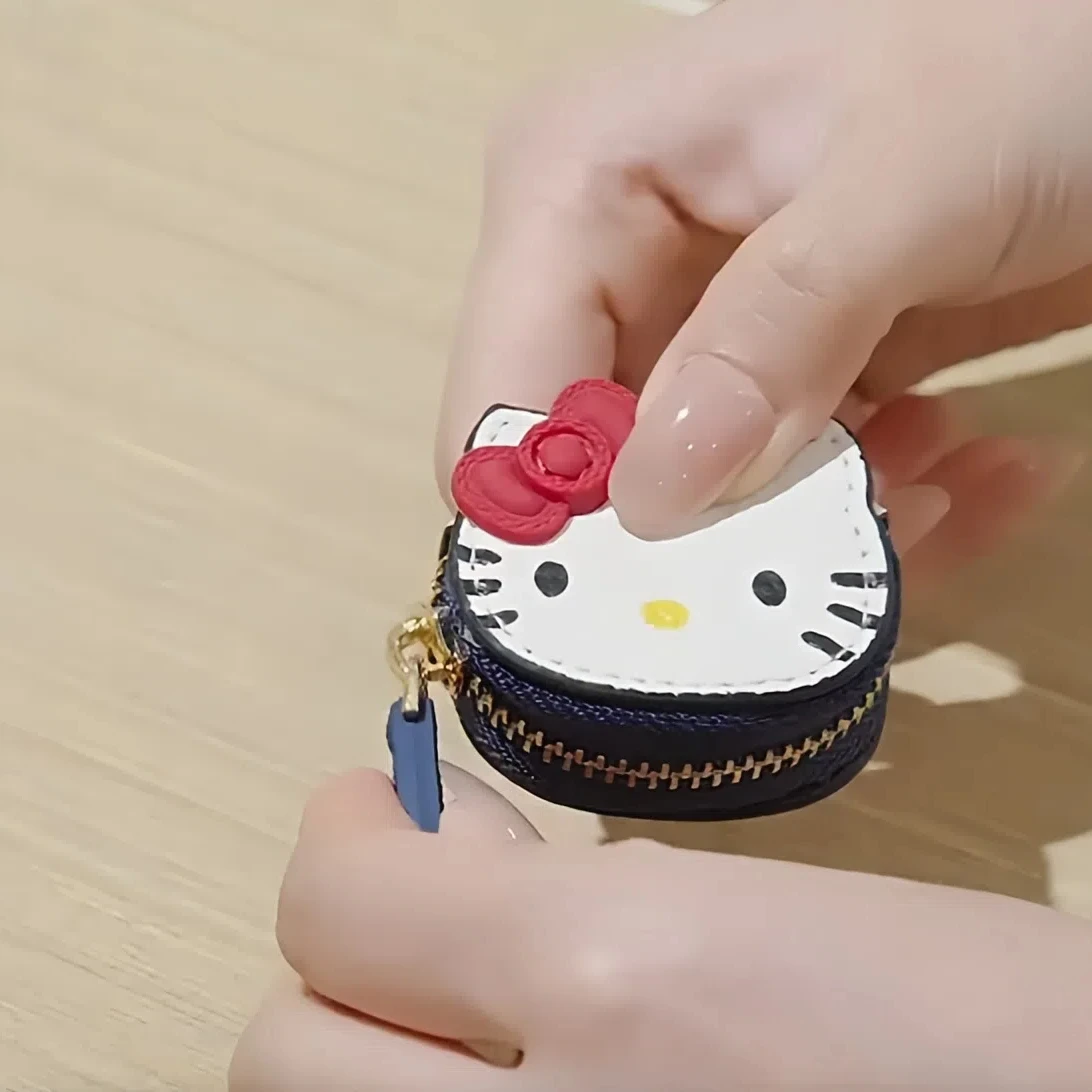 Hello Kitty lederen sleutelhanger |   Kawaii (echt leer reliëf, aanpasbare naammigravure, metalen draaibare haak)