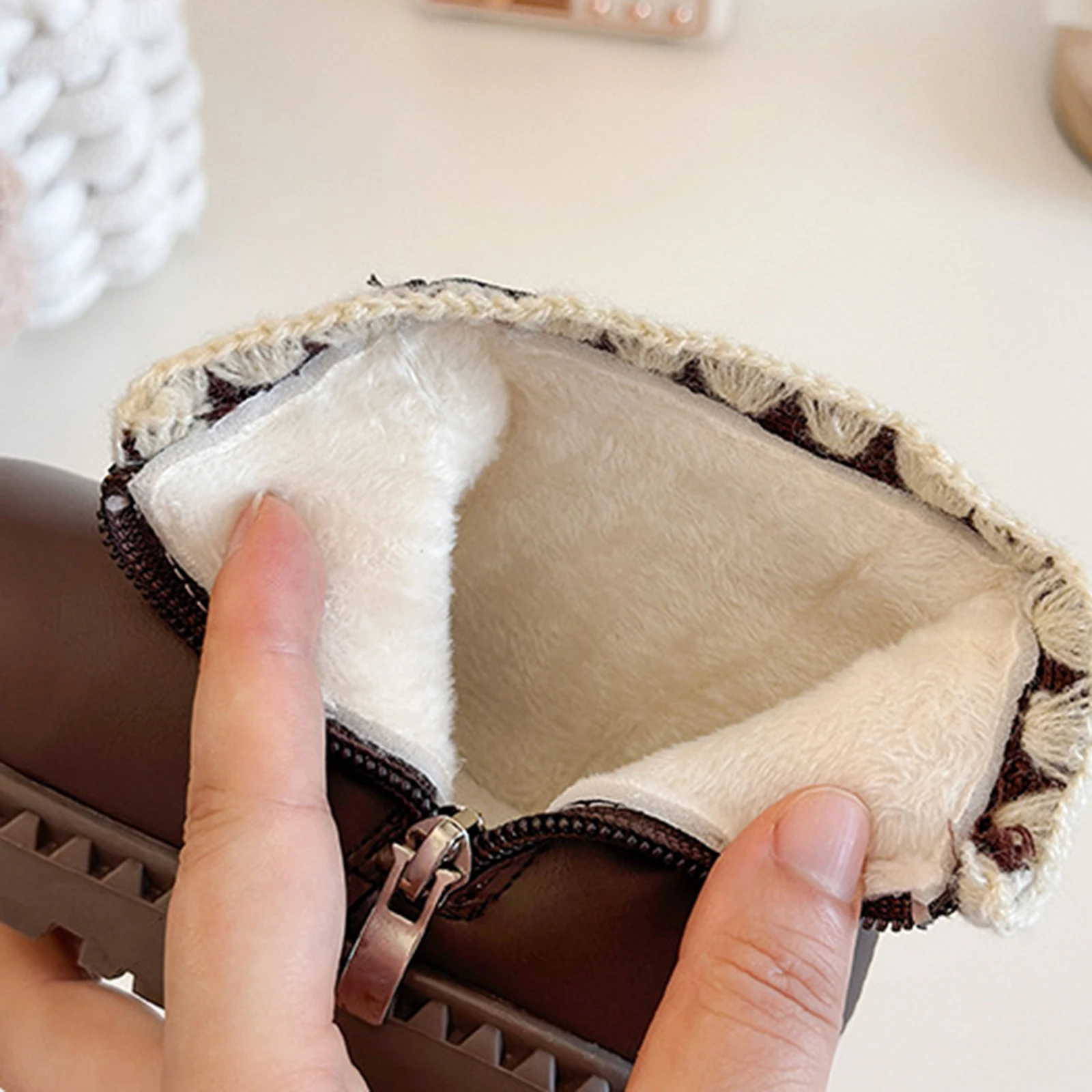 أحذية قصيرة مبطنة بالصوف للفتيات أحذية قطنية لطيفة للأطفال في الشتاء أحذية الفتيات الدافئة والمقاومة للانزلاق #5