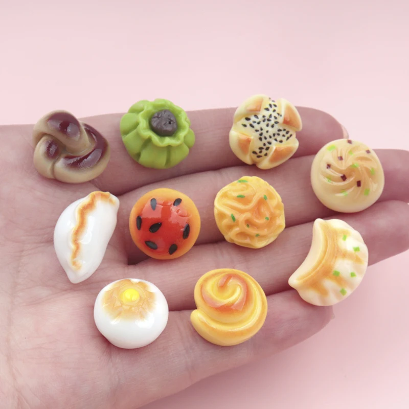 10/100pc Mini Miniaturization Simulation Food Breakfast Buns Resin Hollhouse Accessories DIY Handmade Materials Phone Case Decor