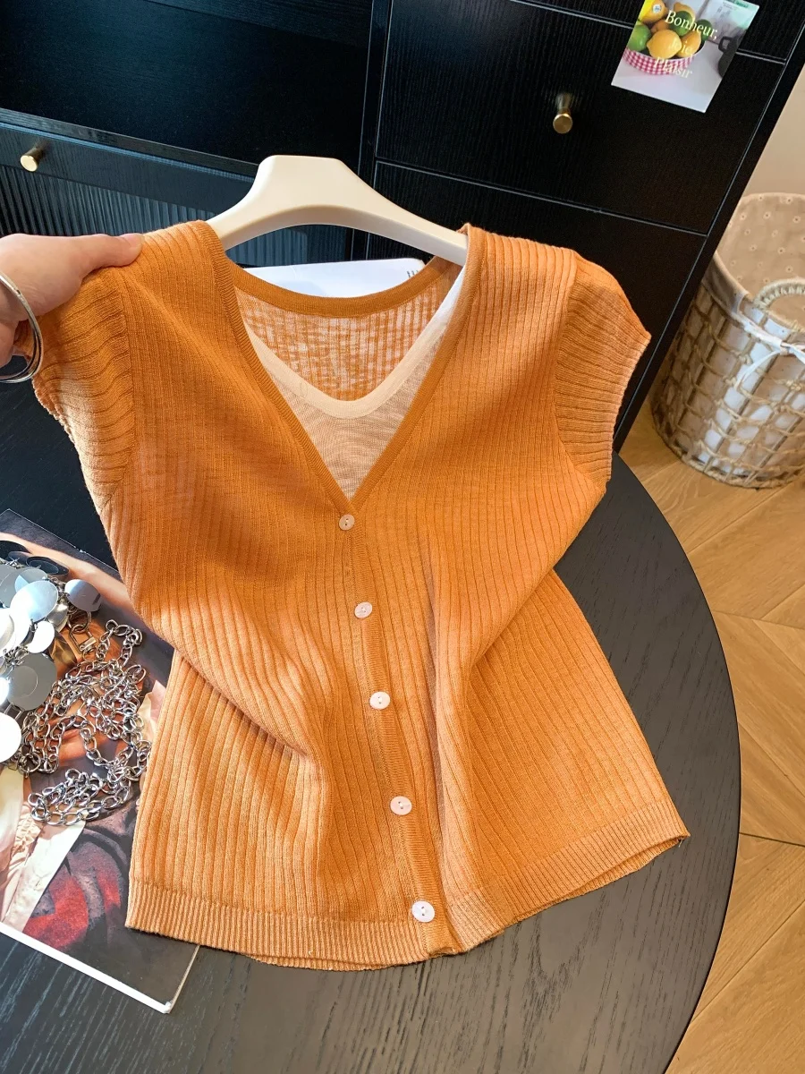 

Dopamine Orange V-Neck Ice Silk Thin Short Sleeve T-Shirt Women Summer Fake Two-Piece Design Trendy Top Casual Knitted Sweater