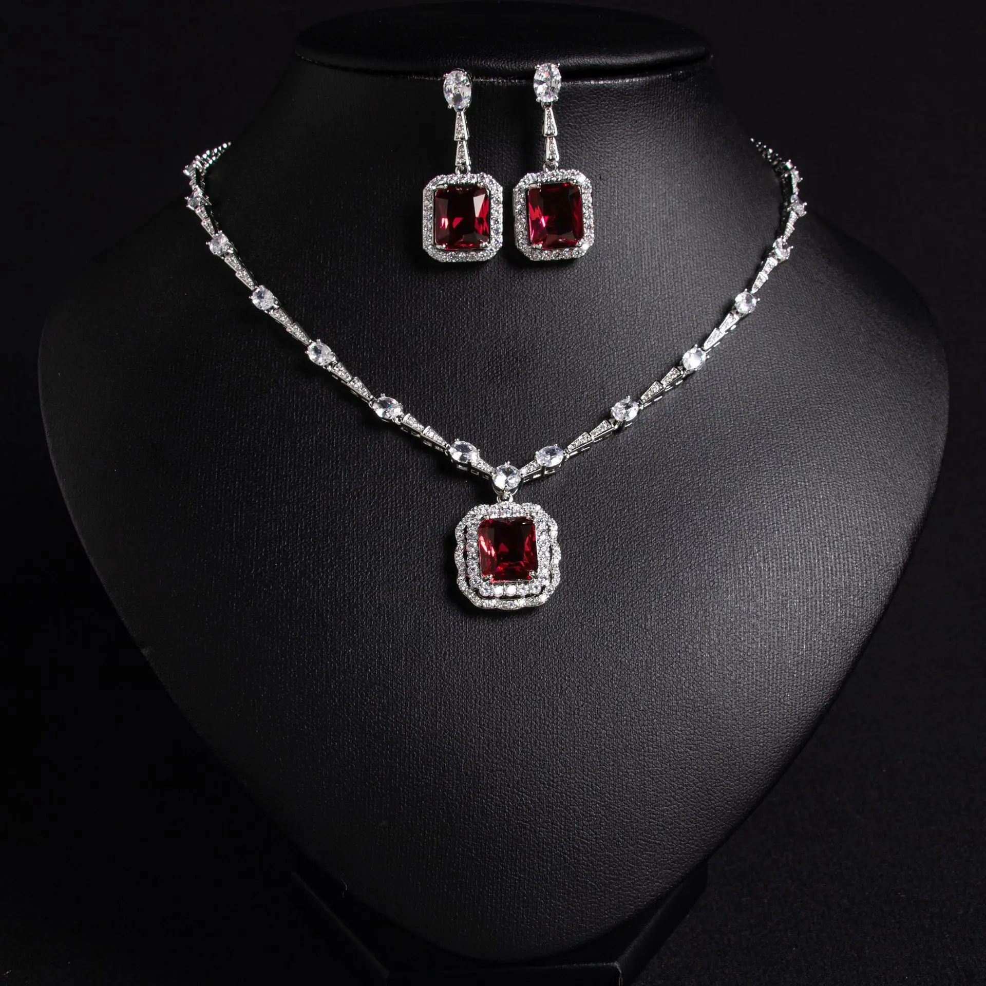 

HIBRIDE Elegant Cute Shiny Square Red Daily Necklace Earrings Multicolor Jewelry Set for Dubai Party Travel Gifts S-894