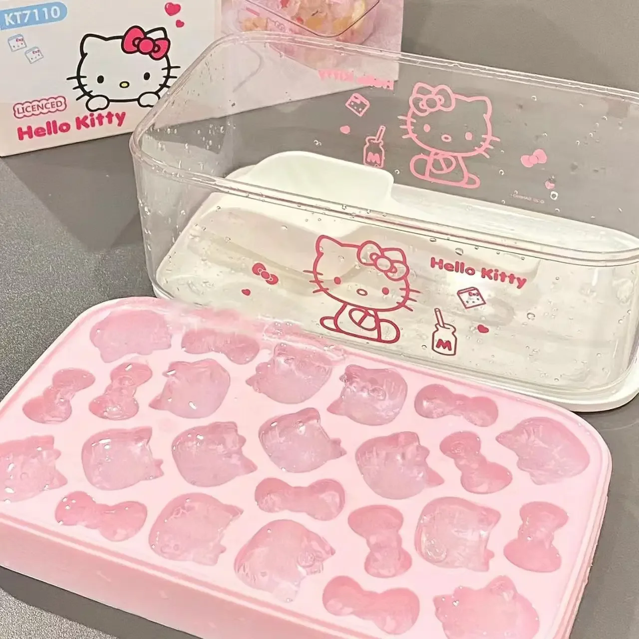 Sanrio Hellokitty home-made ice artifact sealed with lid mini ice mold silicone ice tray ice storage box press ice box ice maker view 2