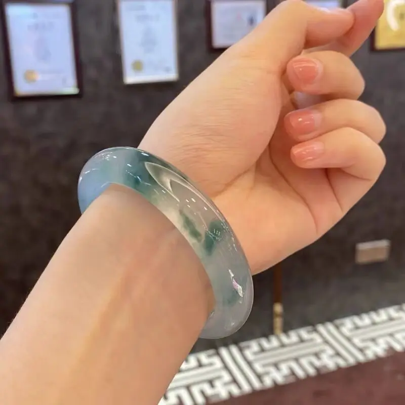 

with Flower Pattern, Burmese Old Mine Ice Jadeite Women's Wide Noble Lady Green Jade Bracelet