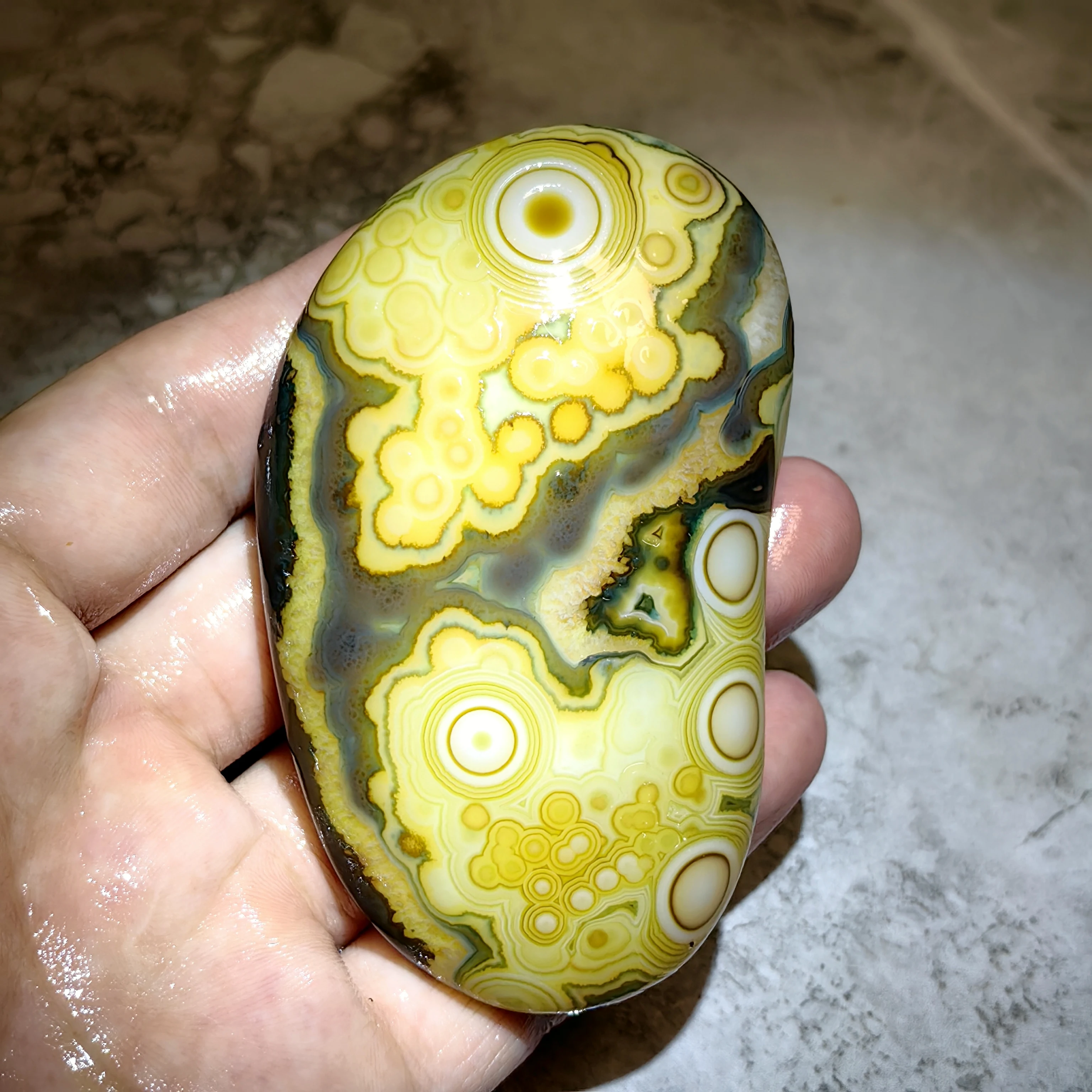 Natural Gobi Agate Fulled Eyes Palm Stone For  Good Luck Attract Wealth DIY Home/Desk Decor