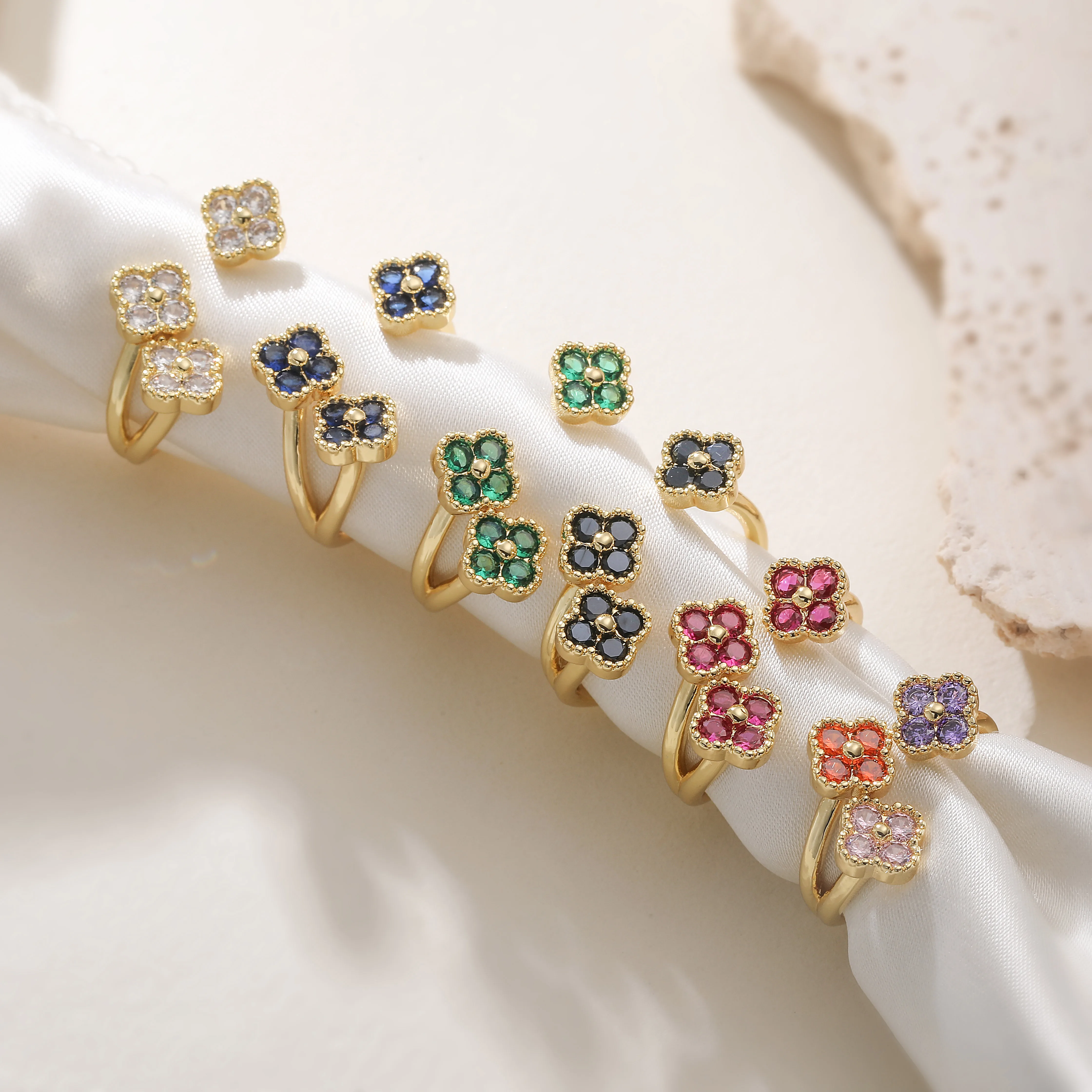 HECHENG,Colorful Three-Color Four-Leaf Clover CZ Stone Adjus