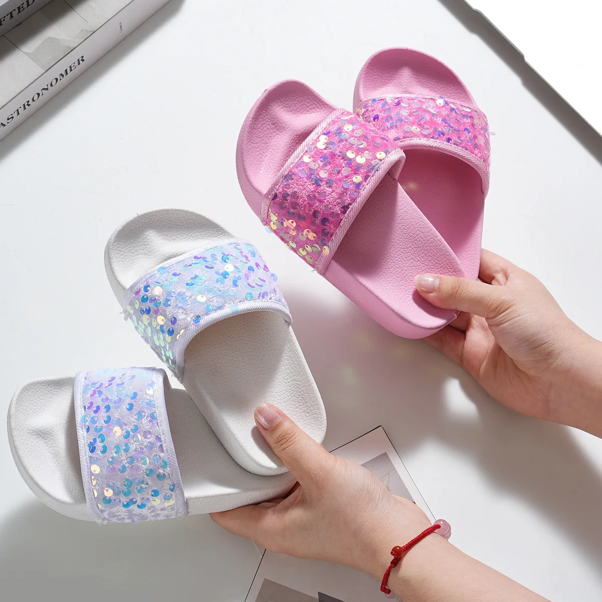 

Girls' Shiny Slippers with Anti Slip Soft Sole, Lightweight and Fashionable Indoor and Outdoor Bathroom Slippers for Girls