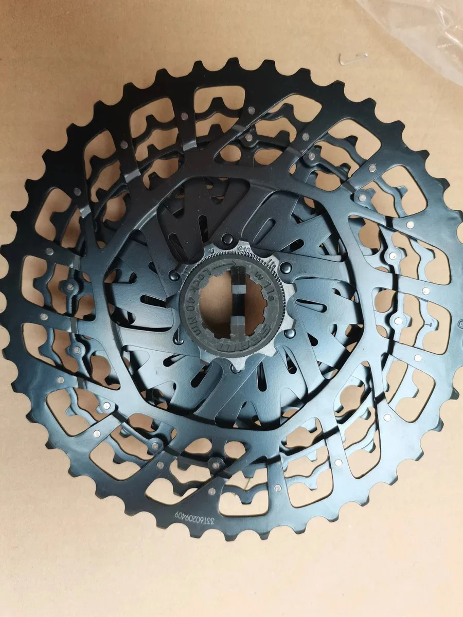 SRAM NX PG-1130 CASSETTE CS-PG-1130-A1 Compatible with all SRAM 11-speed chains Compatible with all SRAM 11-speed chains