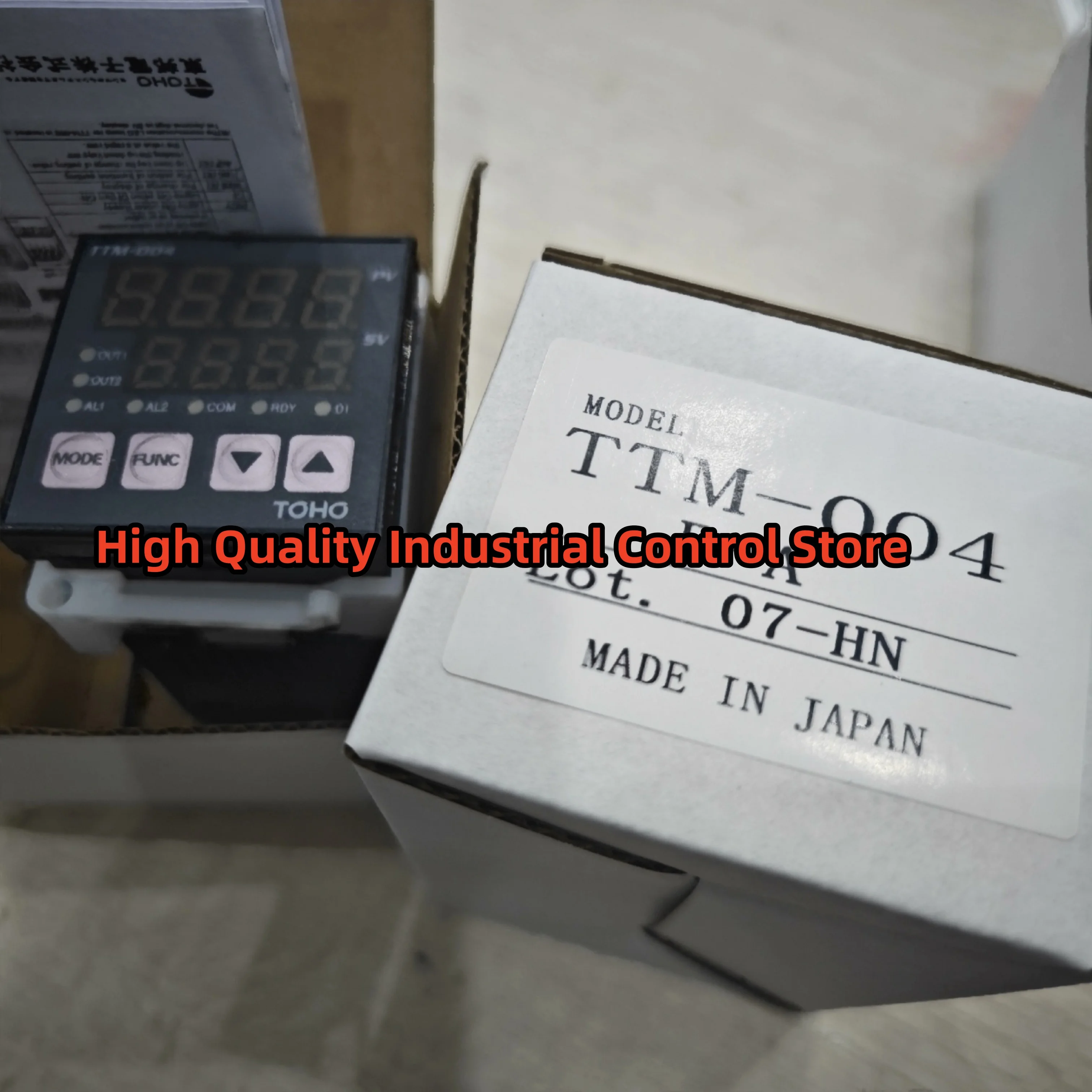 

New original TTM-004-R-A Temperature Controller
