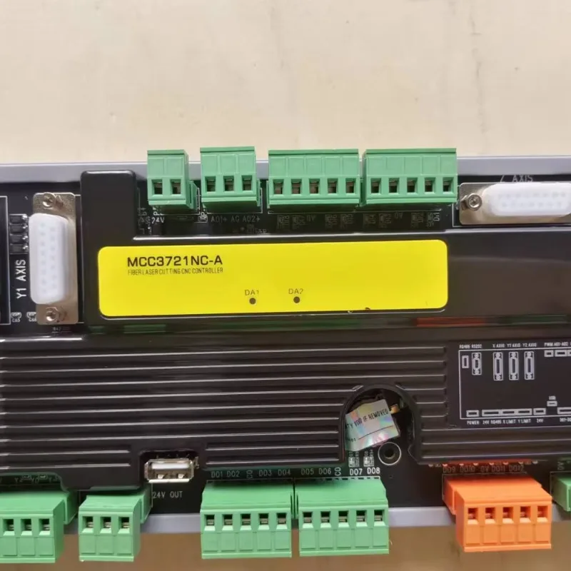 Testa di taglio laser a fibra elettrica Au3tech A230E 3KW e controller Au3Tech MCC3721NC-A con software SC2000