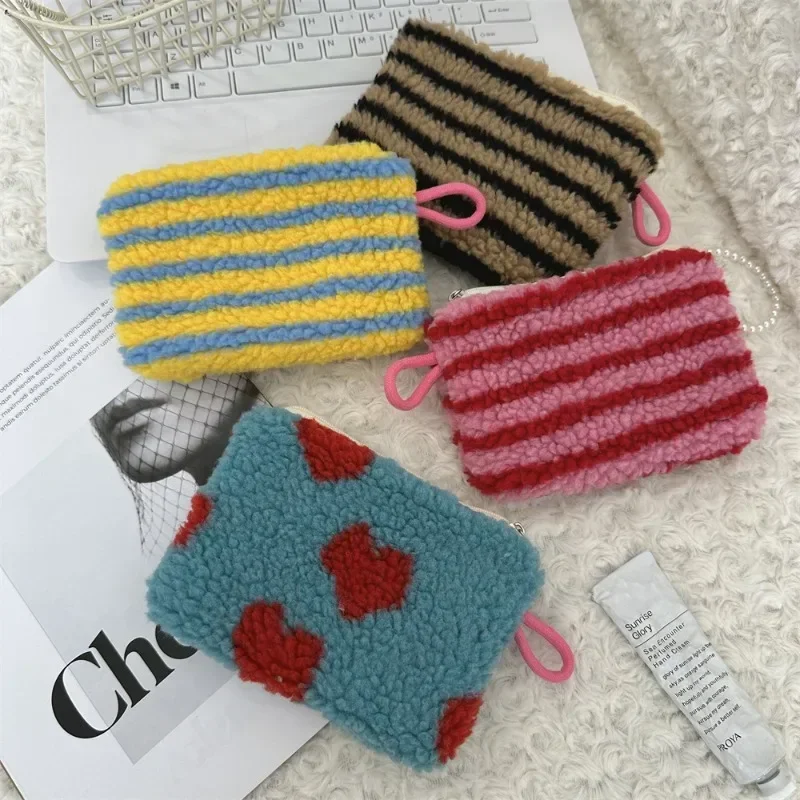 

INS Style Plush Heart Lipstick BagStudent Clutch Small Cosmetic Bag Key Coin Purse Card Holder Bag