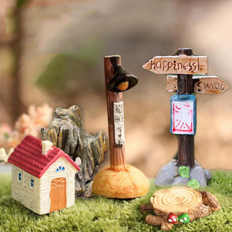 Small Vintage House Lamp Style Rockery Figurines Micro Fairy Garden Aquarium Miniatures Terrarium Pet Home Decor Accessories