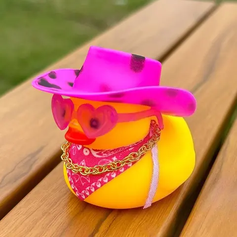 Car Decoration Rubber Cowboy Duck Car Dashboard Decorations Pink Cowboy Hat Rubber Ducks, Duck for Car Ornament Accessories