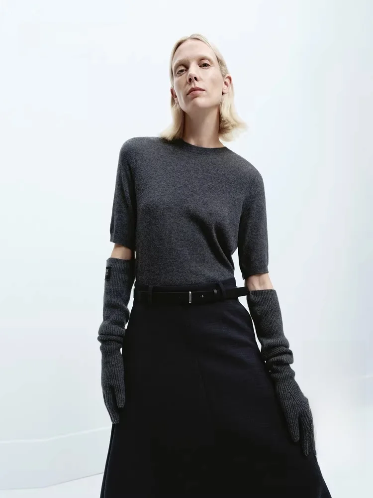 

Свитер из шерсти Cloud Wool Camere с перчатками, серия Elite Wardrobe, EBD4SWT038, женская премиальная модная одежда