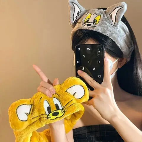 Tom and Jerry Women Men Cute Headband Unisex Kawaii Hairband Cartoon and Anime Character Derivative Merchandising Hair Clip Gift