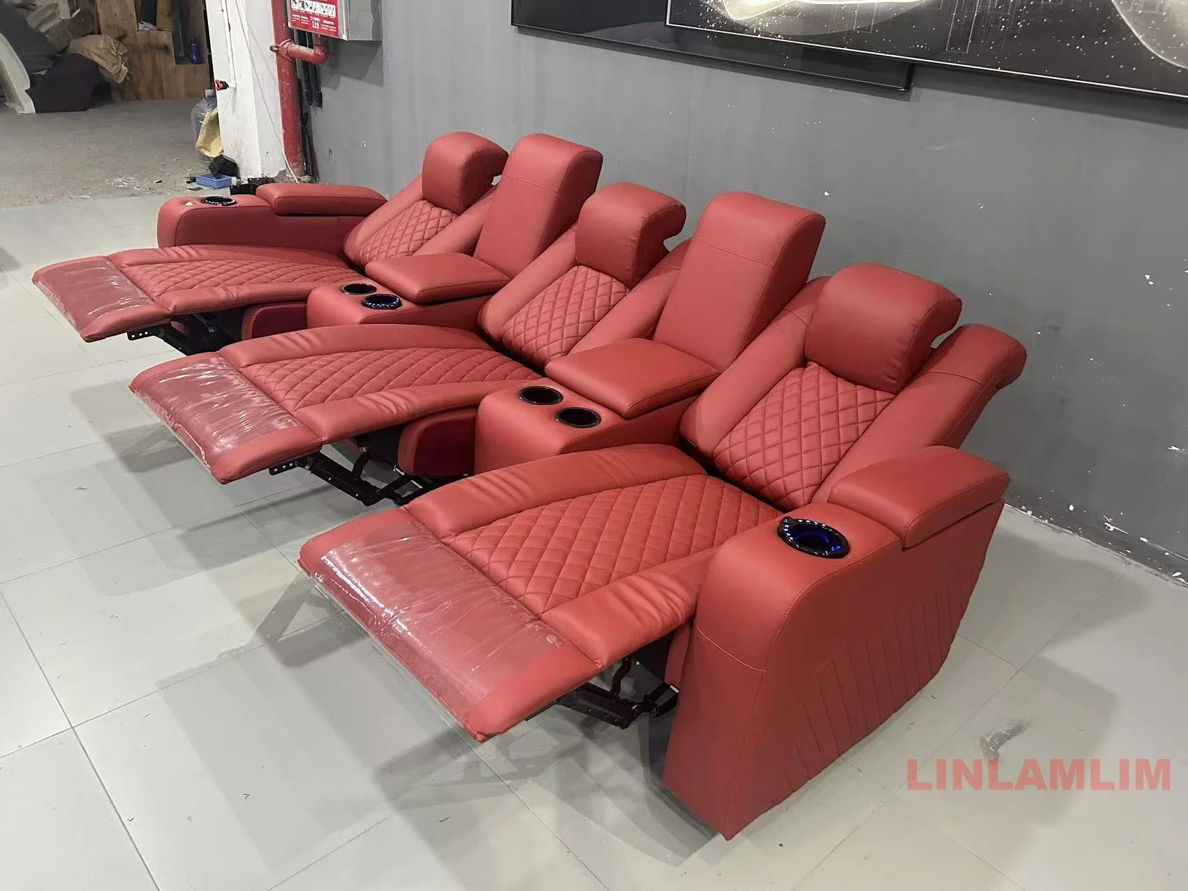 Linlamlim Luxury 3-Seat Recliner Sofa with Cup Holders, Leather Home Theater Seating, Cinema Recliner Couch with Center Console image 3