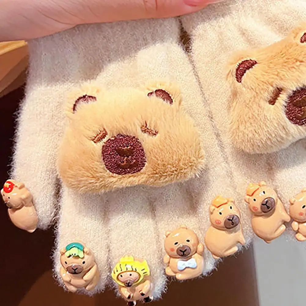Role-play Prop Gloves Winter Children Plush Capybara Gloves Soft 3d Doll Five Finger Mittens Warm Cold-proof Outdoor Accessories