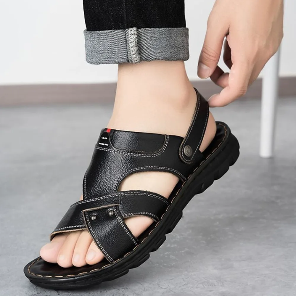 Men's Summer Leather Sandals Slippers Men Slippers Beach Casual Shoes Non-slip Leather Sandal Zapatos Hombre Footwear