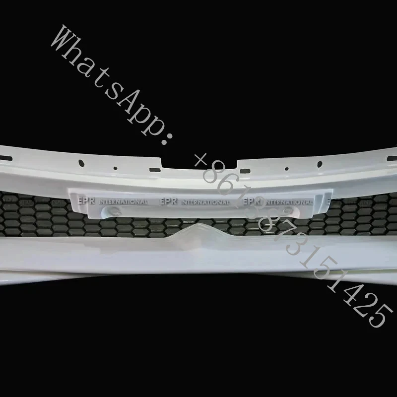 

Подходящий комплект из 4-х частей обвеса с передним бампером из стекловолокна Q60 Black S Concept Project