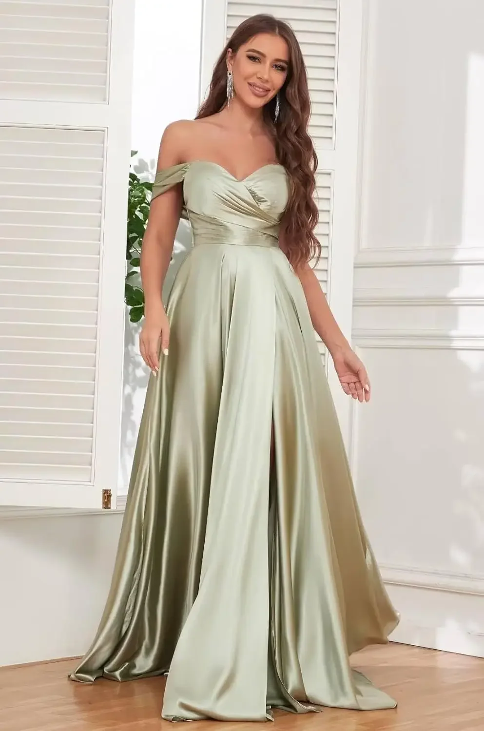 Sukienka wieczorowa na studniówkę z falbanami i rozcięciem, długa luksusowa sukienka na przyjęcie, sukienka balowa z odkrytymi ramionami, satynowa sukienka dla druhny.