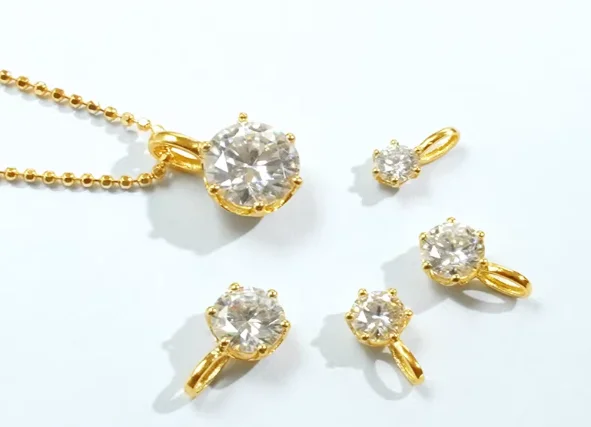 

18k gold pendants for women white moissanite pendant au750 jewelry 6 claw pendant