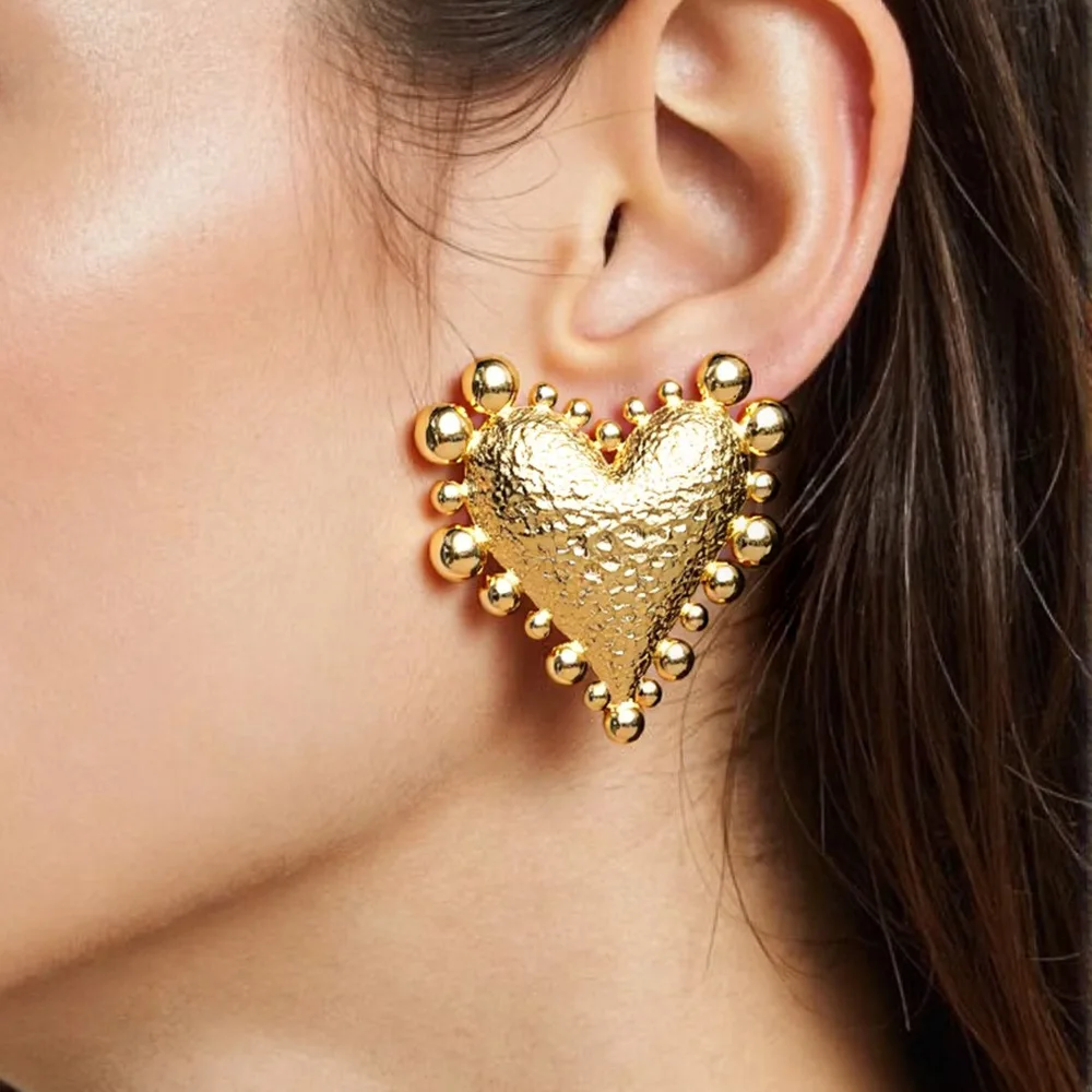 

Retro 18K Gold Color Heart Flower Stainless Steel Earrings for Women Girl Fashion Gift Non Fade Love Steel Earrings Jackets