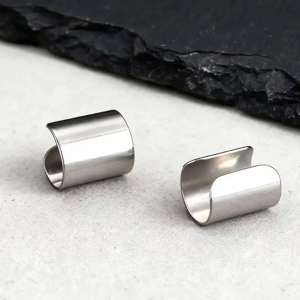 

Unisex Stainless Steel Geometric Ear Clip Earrings Silver Color Trendy Earcuff for Daily Comfort Wear