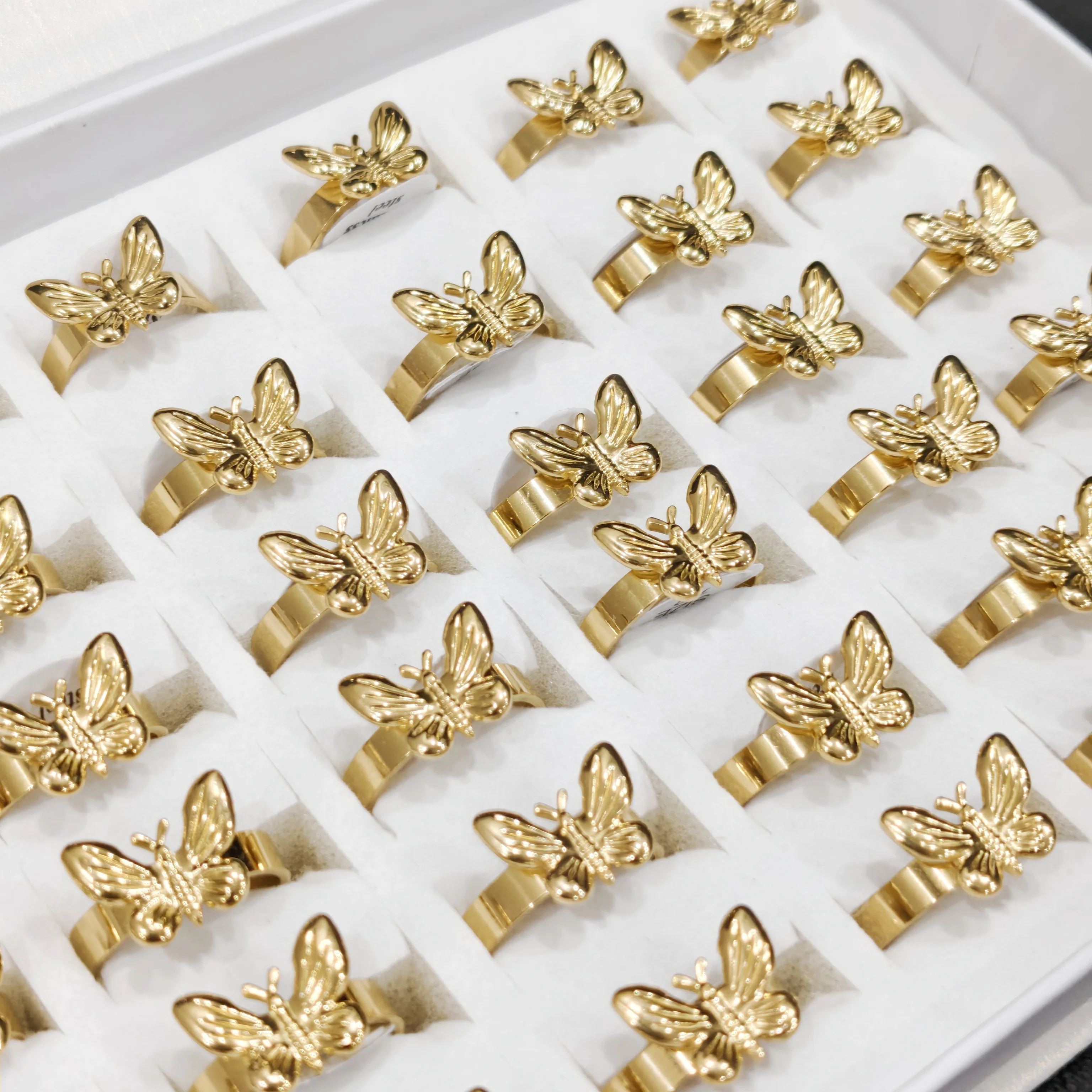 36pcs Wholesale New Fashion Gold Color Cute Butterfly Ring for Men Women Couple Wedding Band Trendy Rings Jewelry Gift